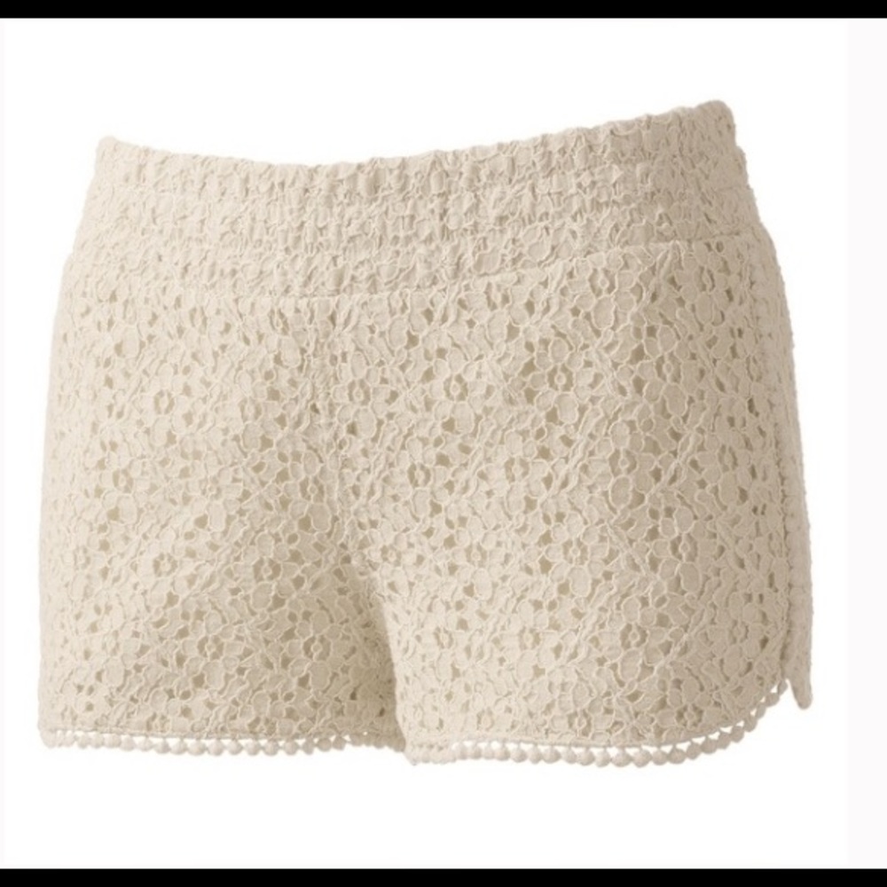 Tinseltown Ivory Lace Shorts
